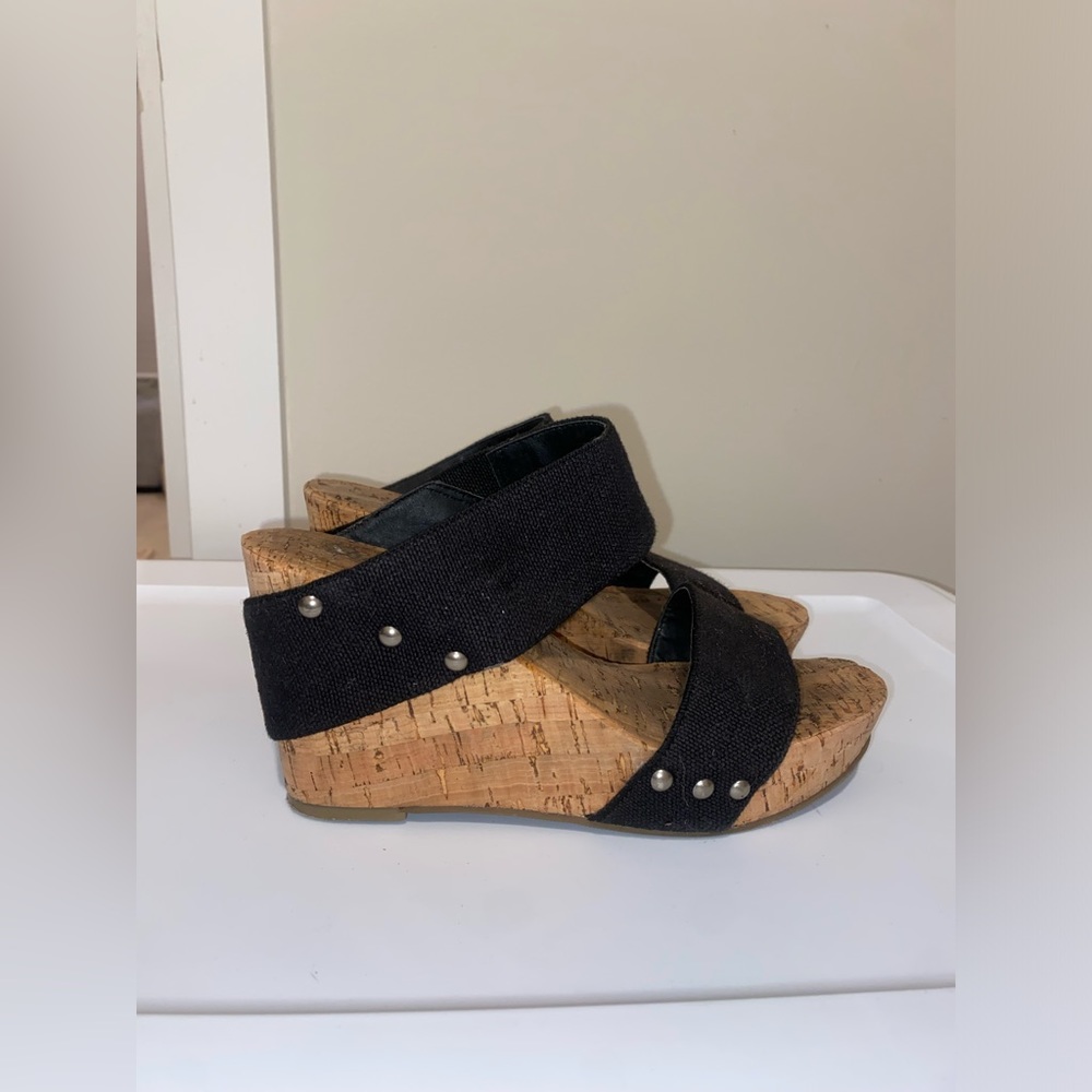 Lucky Brand - Size 7 Slip on Wedge Sandal